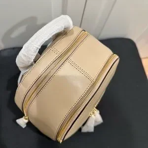 MICHAEL Michael Kors | Bags | Michael Michael Kors Rhea  display picture 3